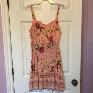 Old Navy pink flowered spaghetti strap dress